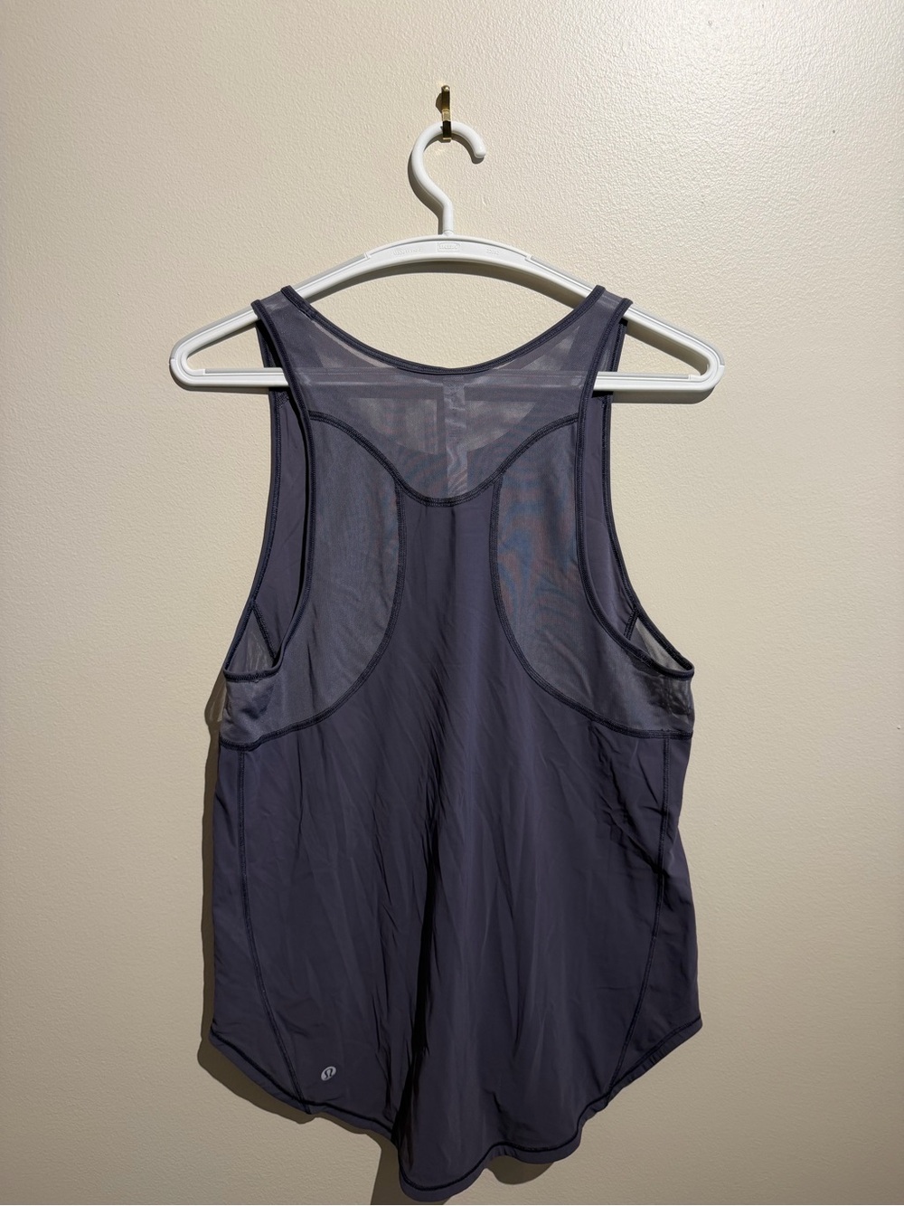 Lululemon Women's Tank Peloton Brand Size 6‎ Dark Purple - Picture 2 of 4